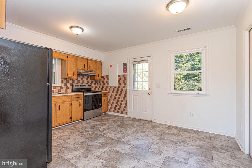 308 Glen Oak Cir Property Photo 4