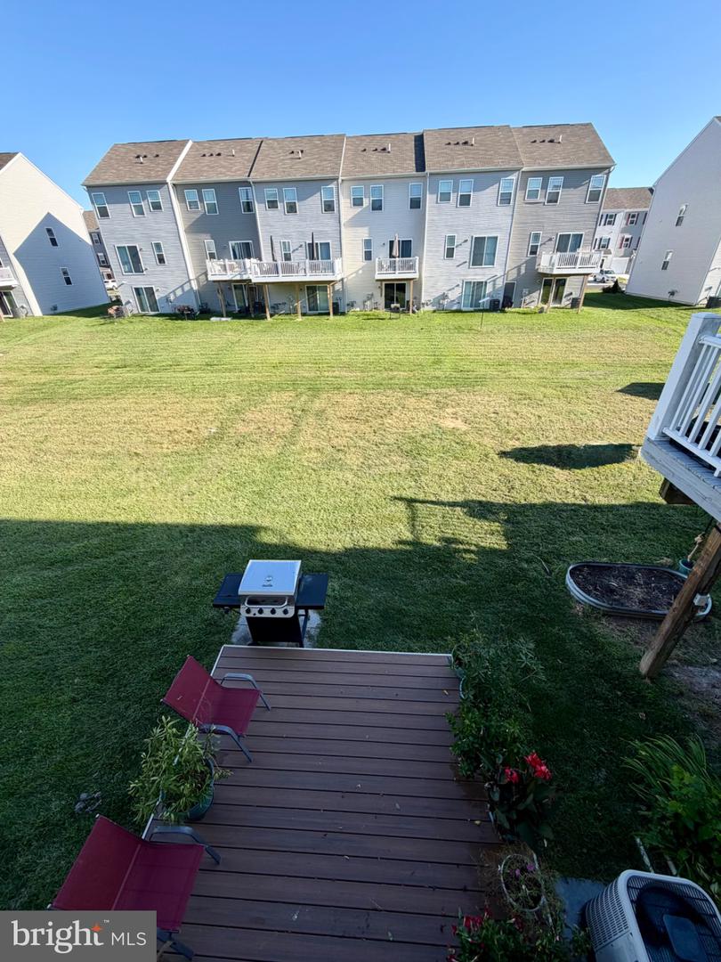 2516 Westwind Blvd #th Property Photo 9