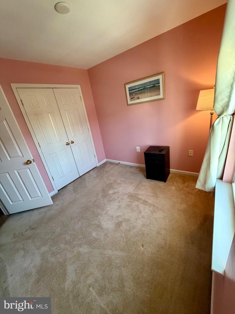 2516 Westwind Blvd #th Property Photo 23