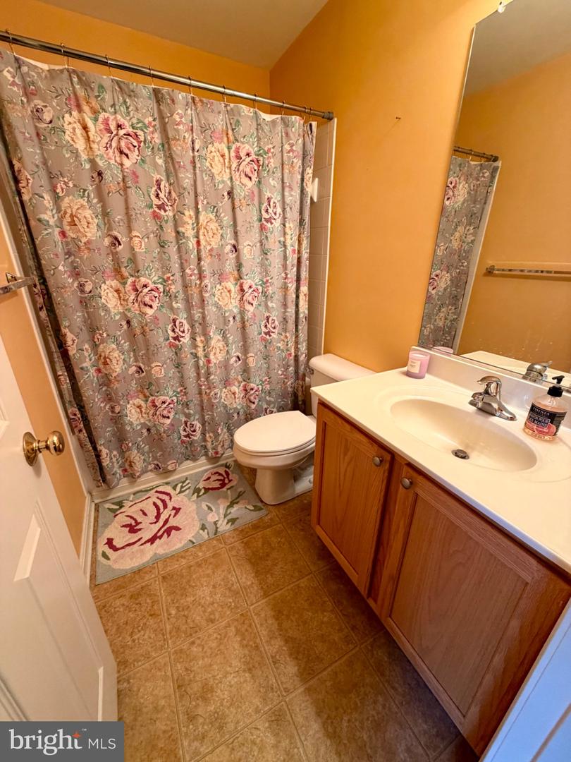 2516 Westwind Blvd #th Property Photo 24