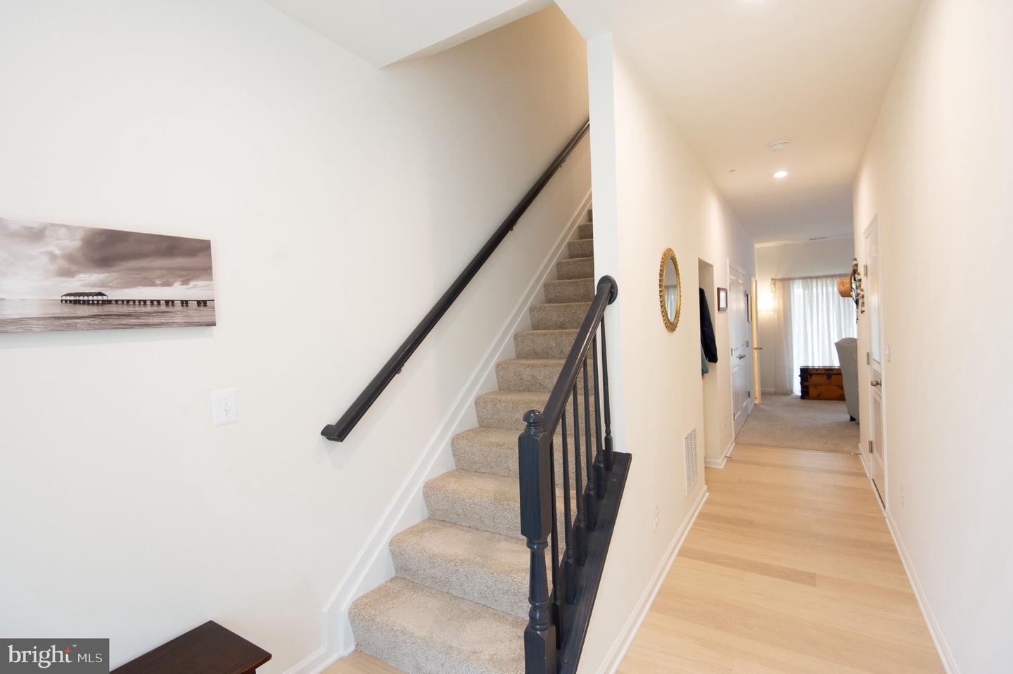 334 Shipyard Dr Property Photo 4