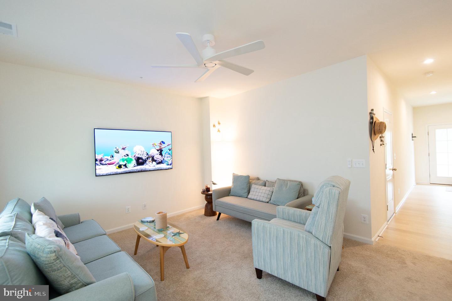 334 Shipyard Dr Property Photo 7