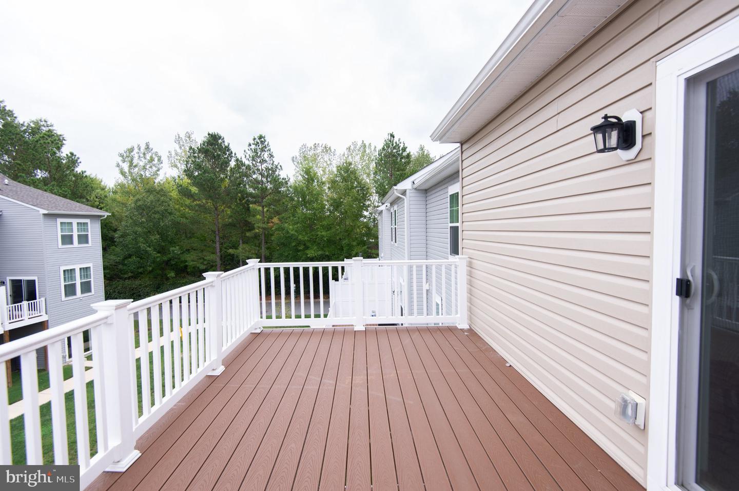 334 Shipyard Dr Property Photo 34