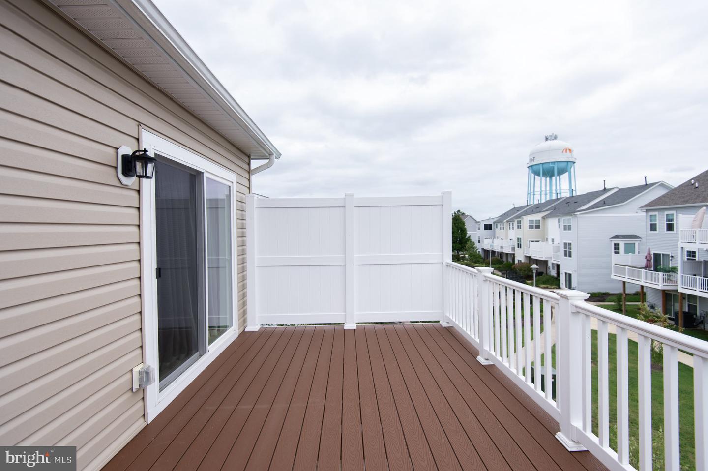 334 Shipyard Dr Property Photo 35