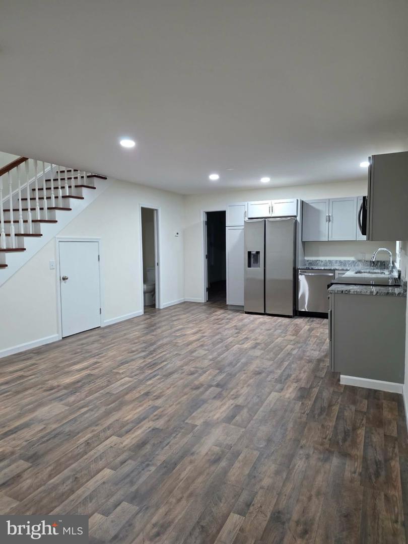 522 Pine St Property Photo 5