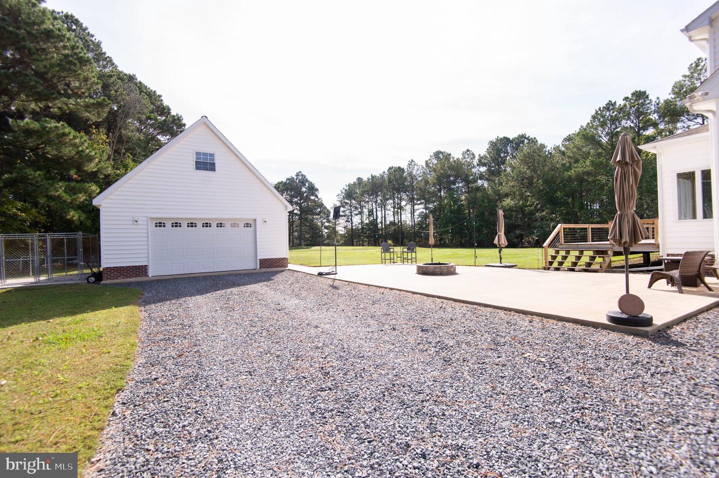 4911 Laurie Ln Property Photo 29