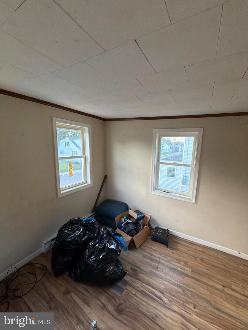 526 Pine St Property Photo 30