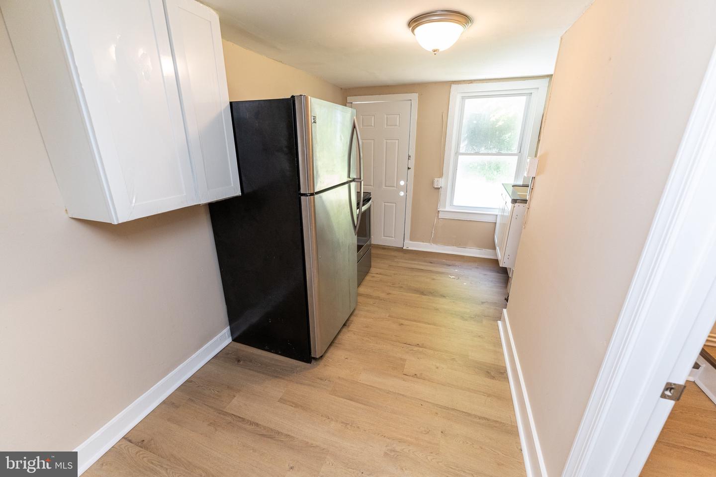 822 Park Ln Property Photo 10