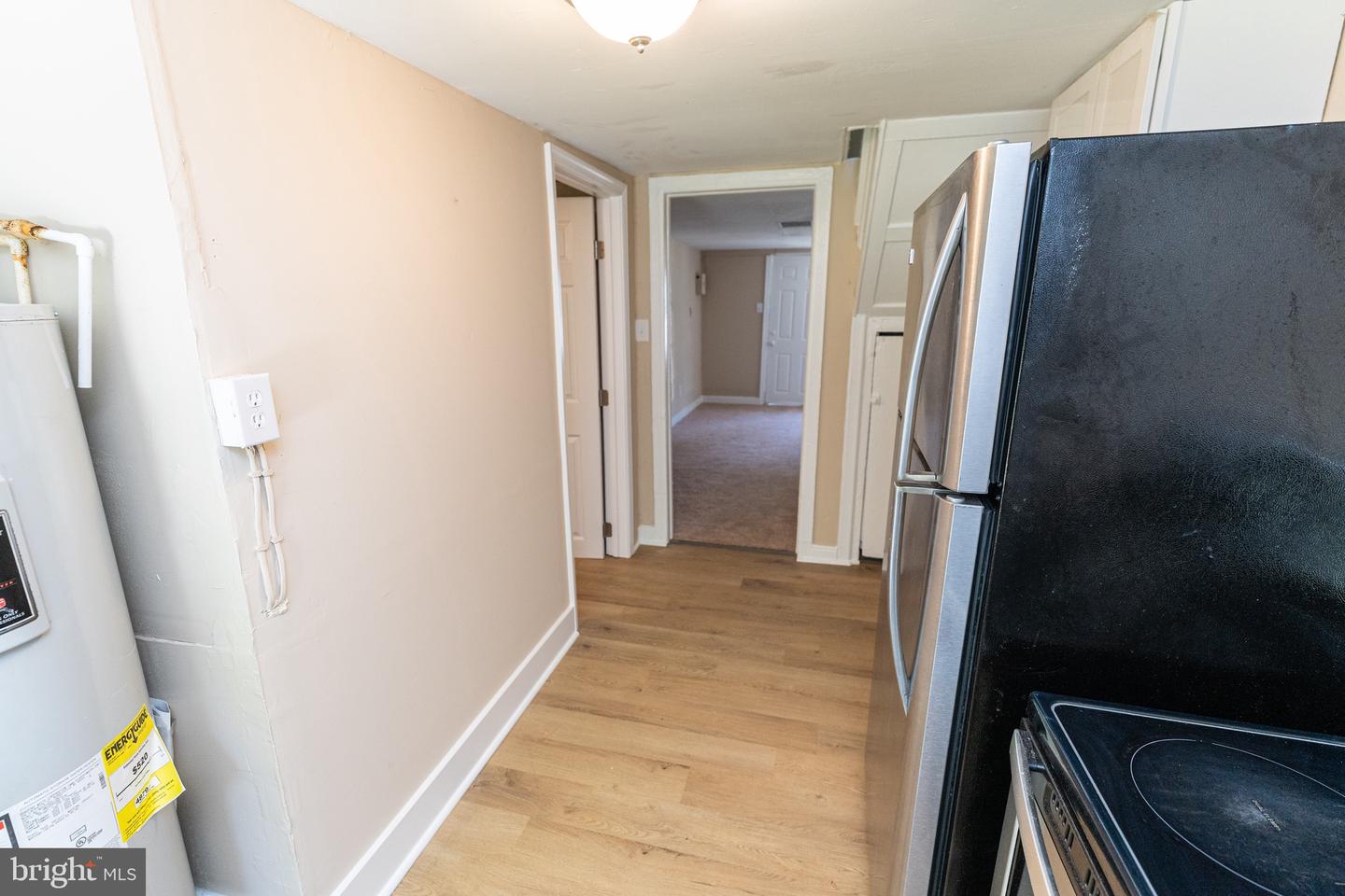 822 Park Ln Property Photo 14