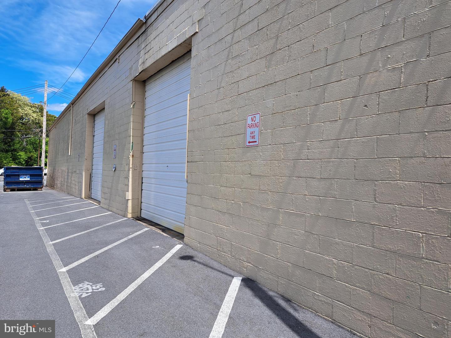 917 N East St #d Property Photo 2