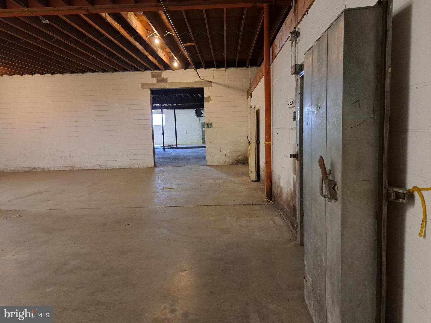 917 N East St #d Property Photo 13