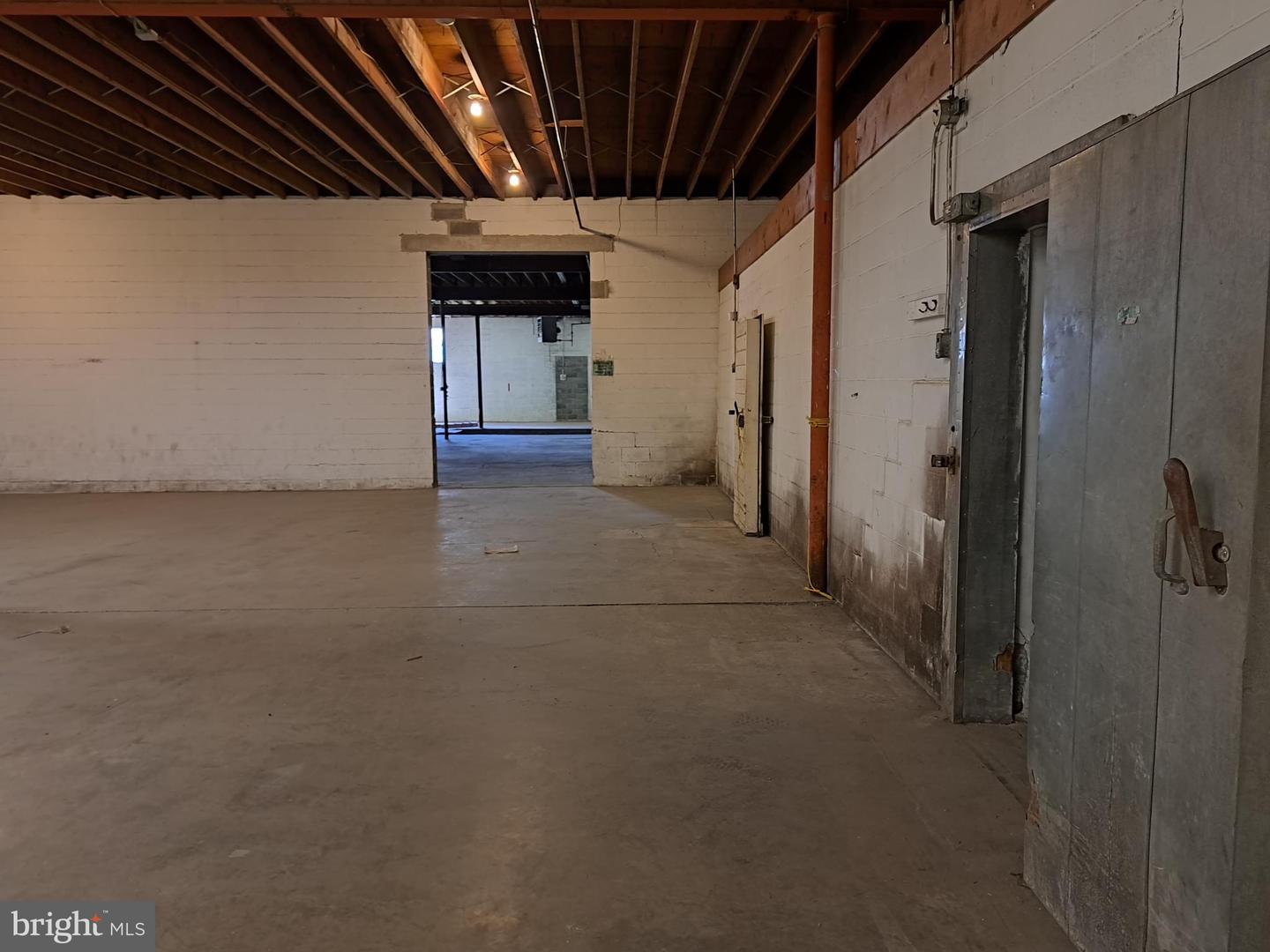 917 N East St #d Property Photo 15