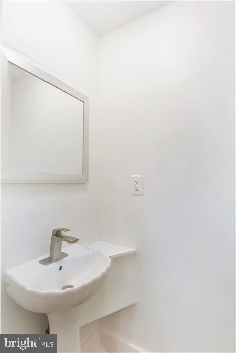 41 North Market St Property Photo 19