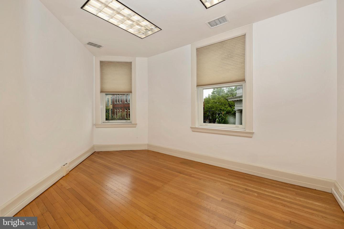 5 S Market St #3rd Floor Property Photo 7