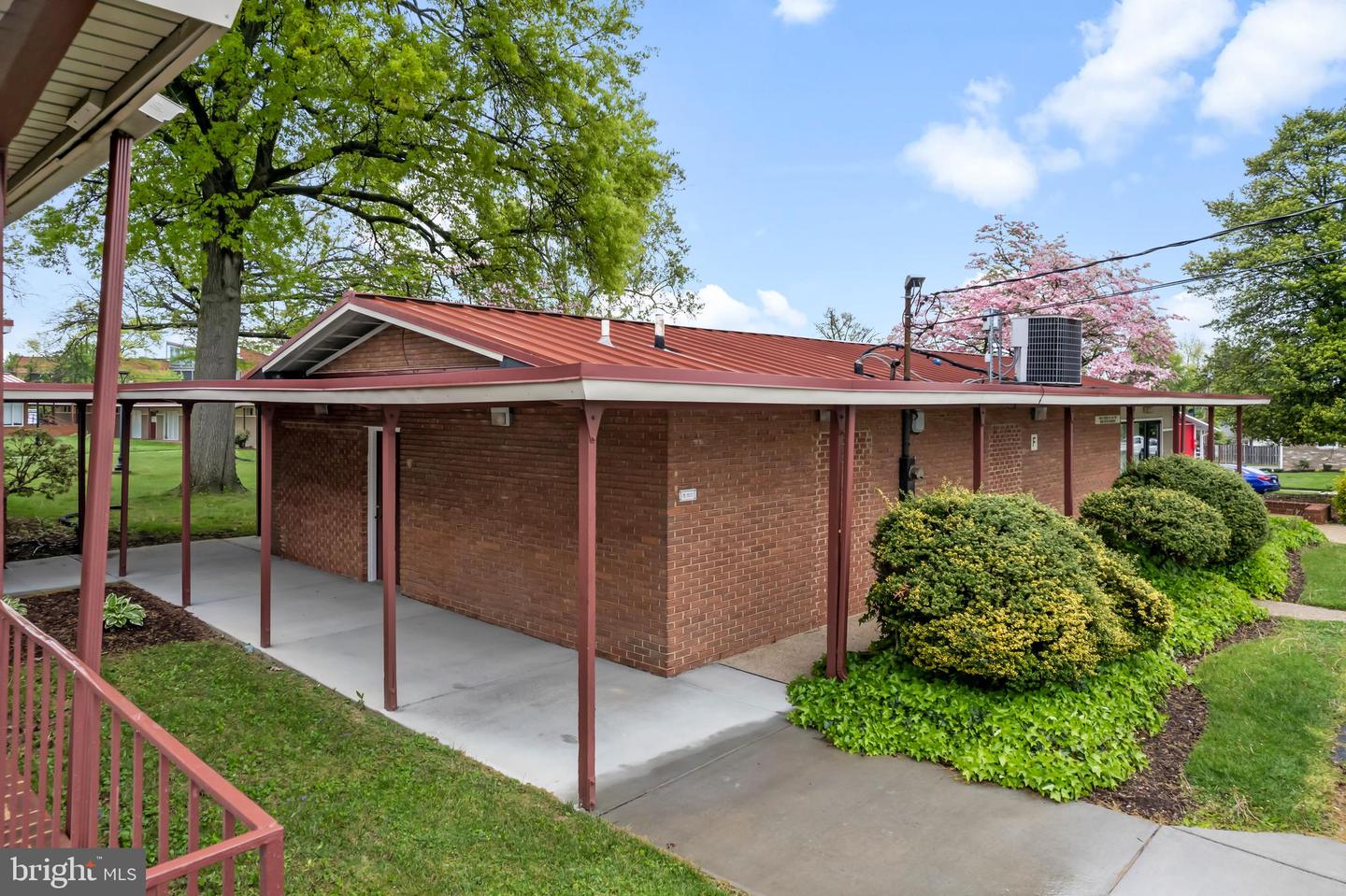 801 Toll House Ave #f1 Property Photo 18