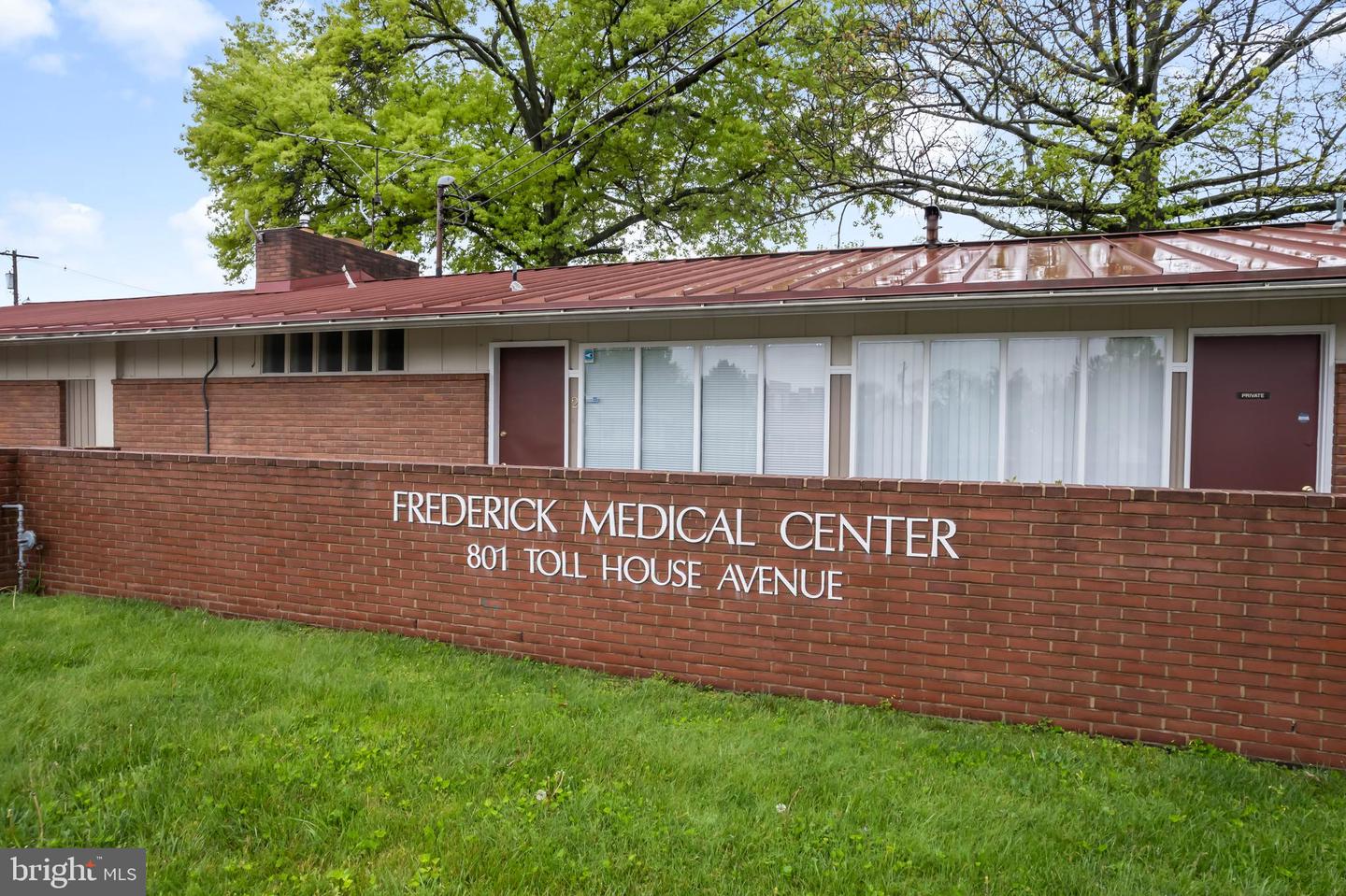 801 Toll House Ave #f1 Property Photo 23