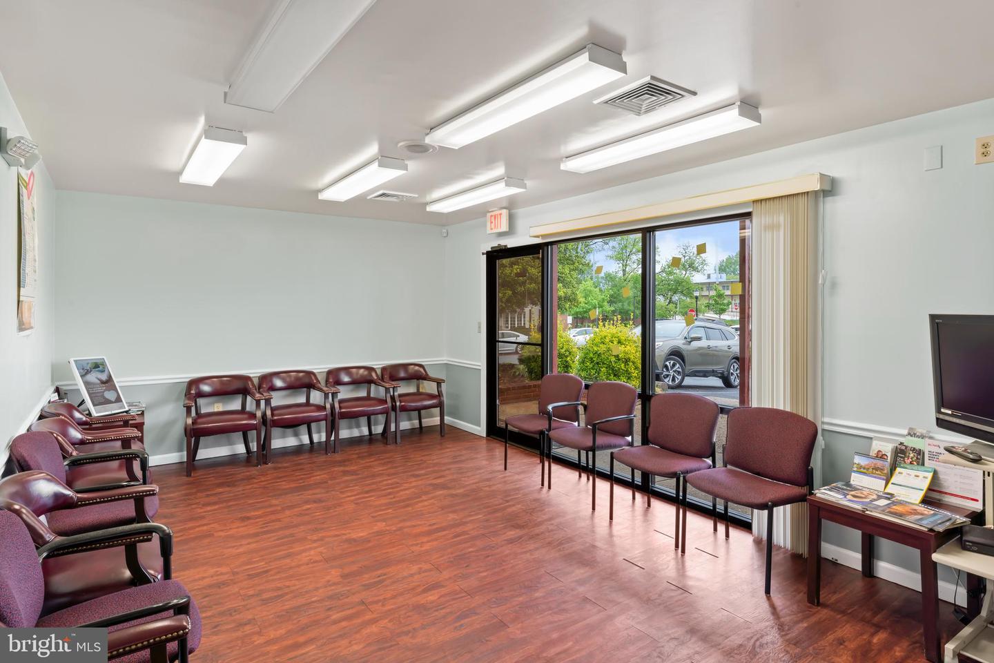 801 Toll House Ave #f1 Property Photo 28