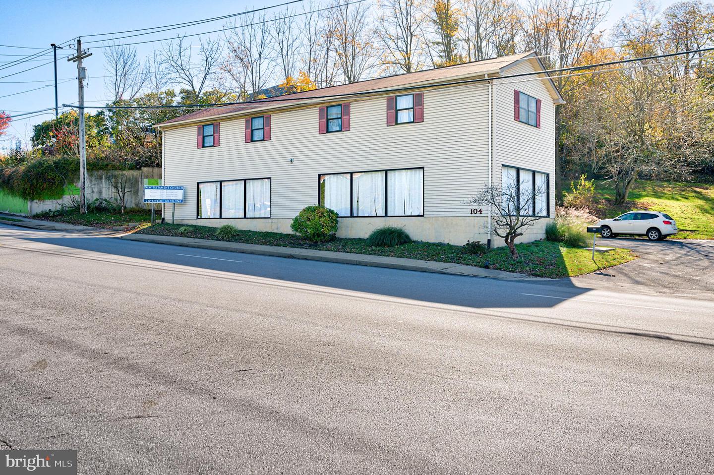 104 Ridgeville Property Photo