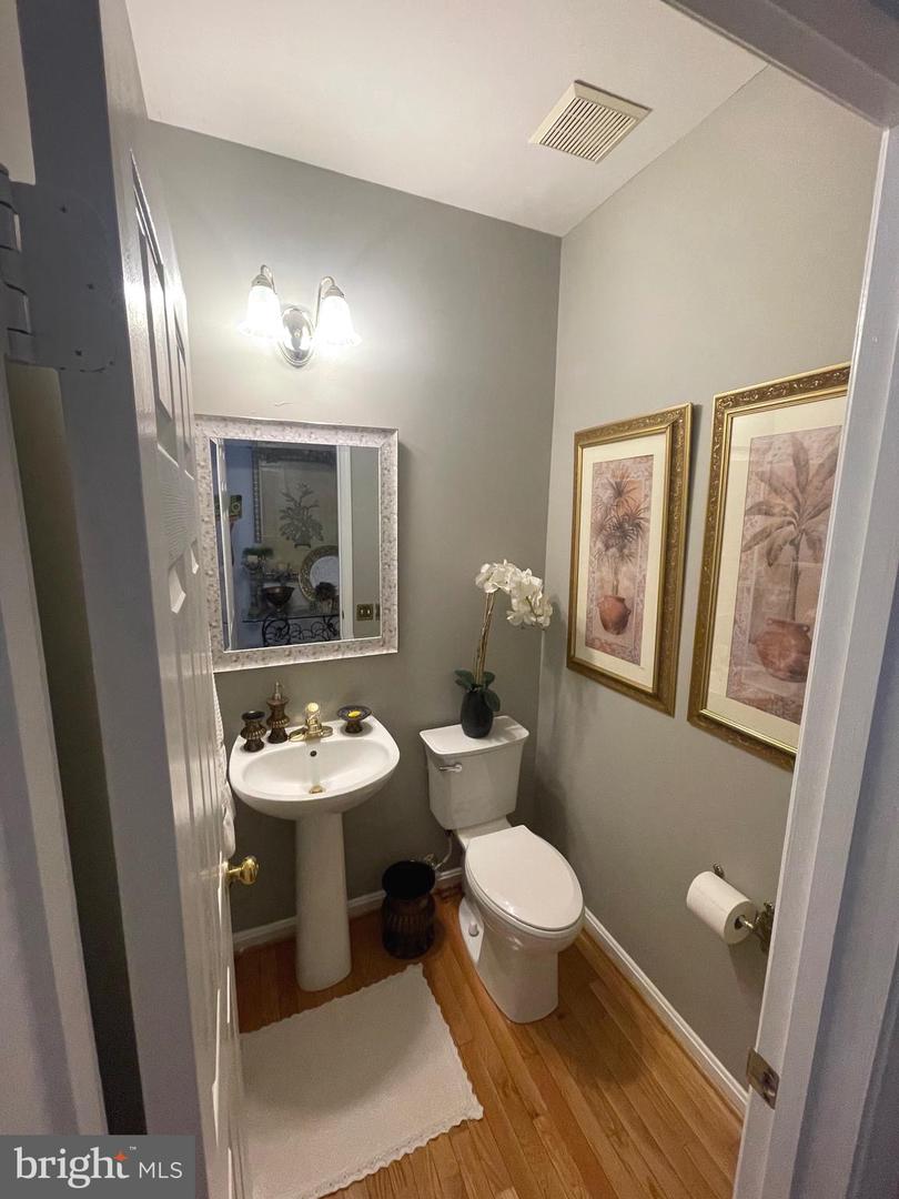 1743 Wheyfield Dr Property Photo 14