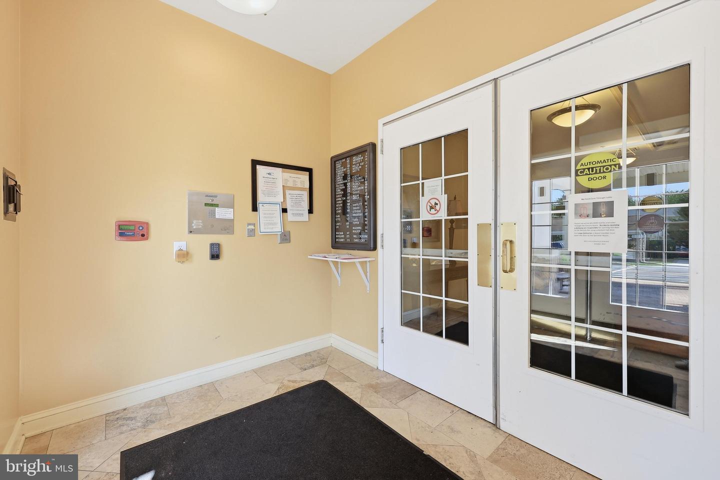 120 Burgess Hill Way #207 Property Photo 4