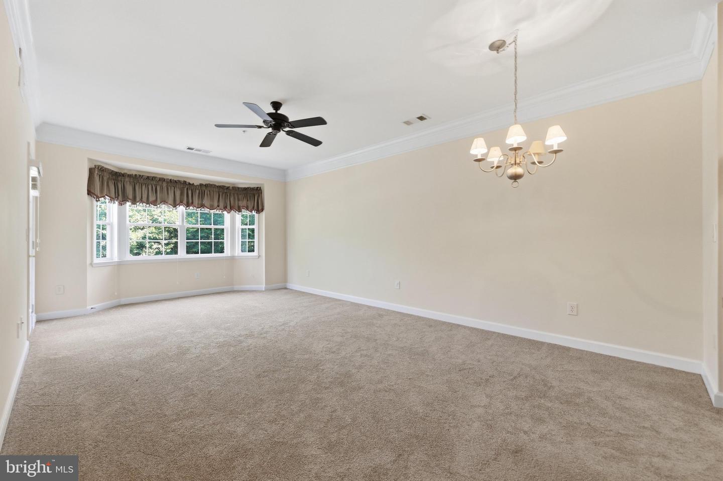 120 Burgess Hill Way #207 Property Photo 8