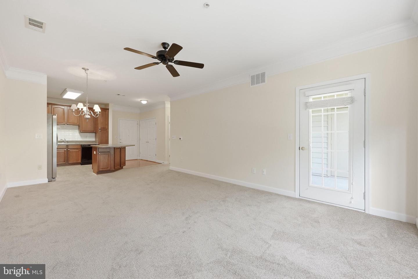 120 Burgess Hill Way #207 Property Photo 11