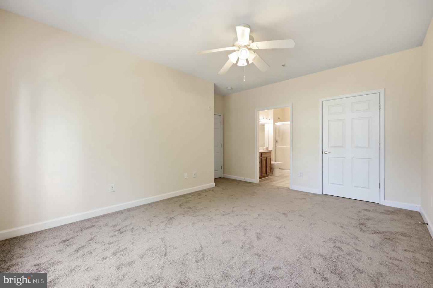 120 Burgess Hill Way #207 Property Photo 28