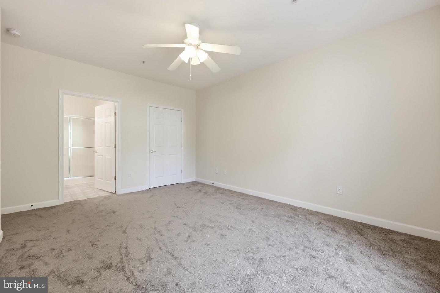 120 Burgess Hill Way #207 Property Photo 29