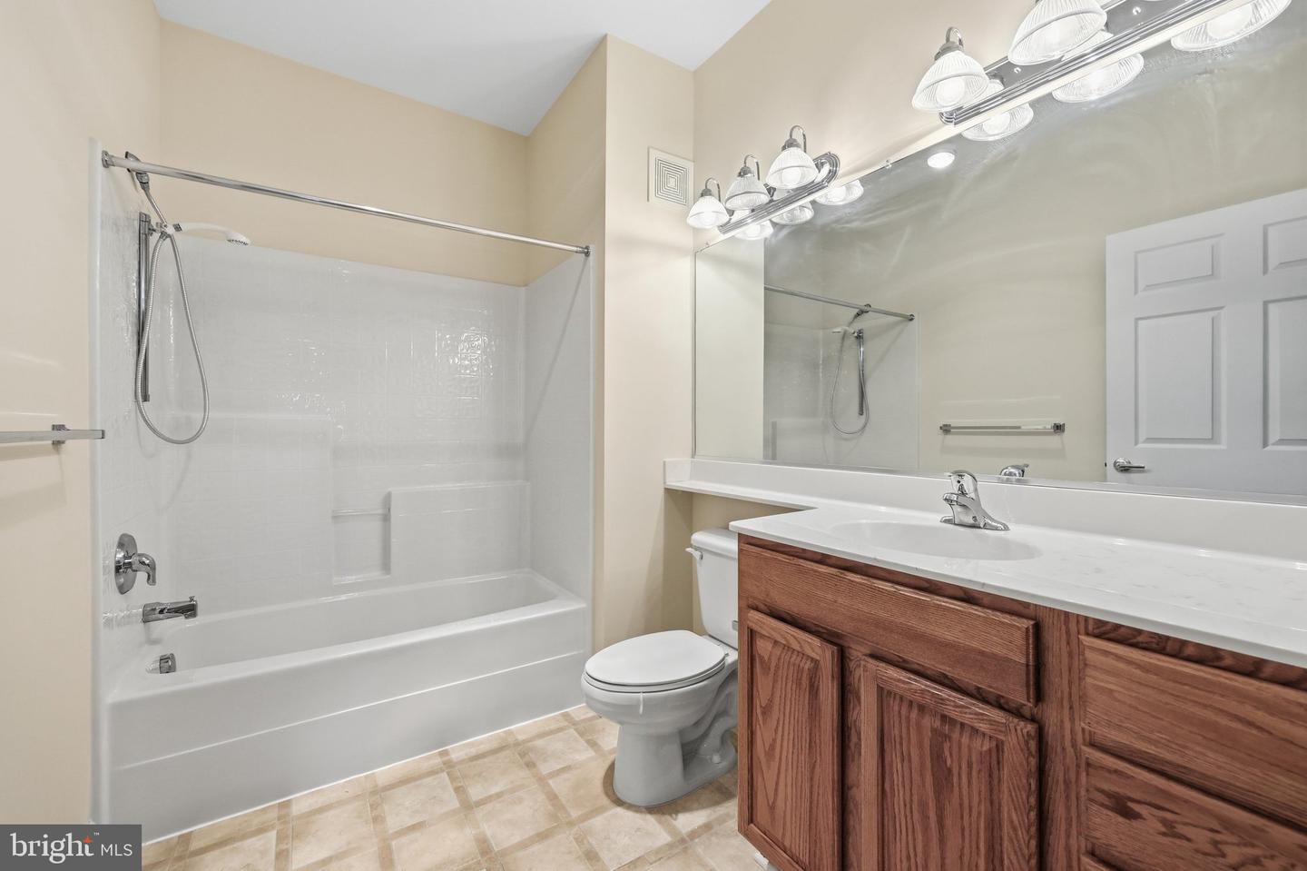 120 Burgess Hill Way #207 Property Photo 34