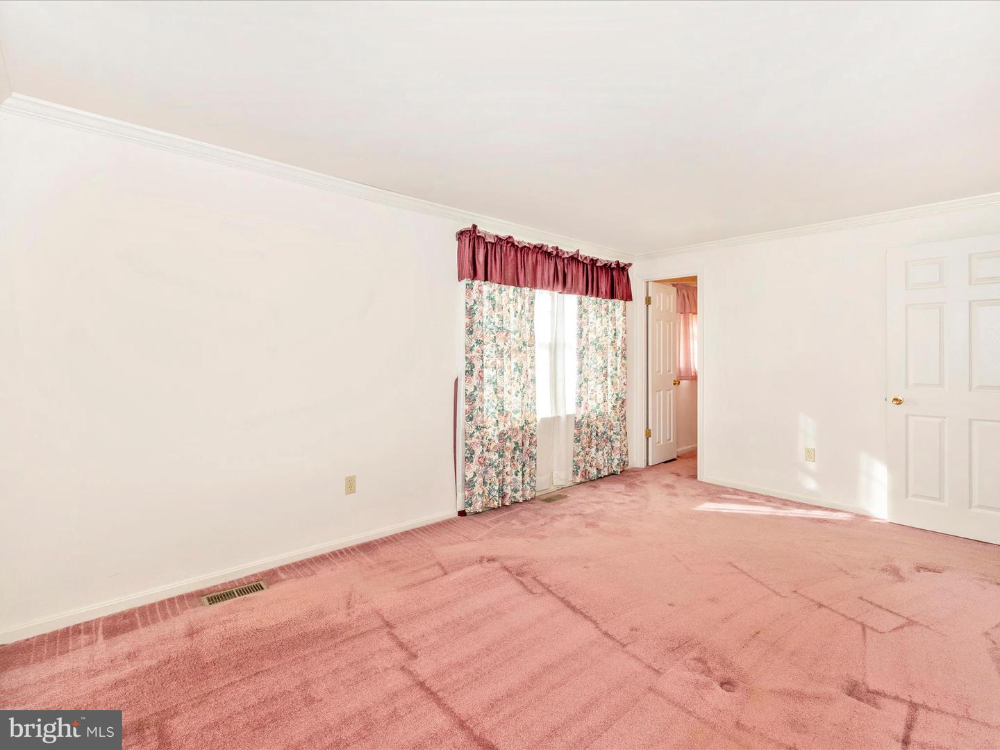 9575 Woodland Dr Property Photo 35