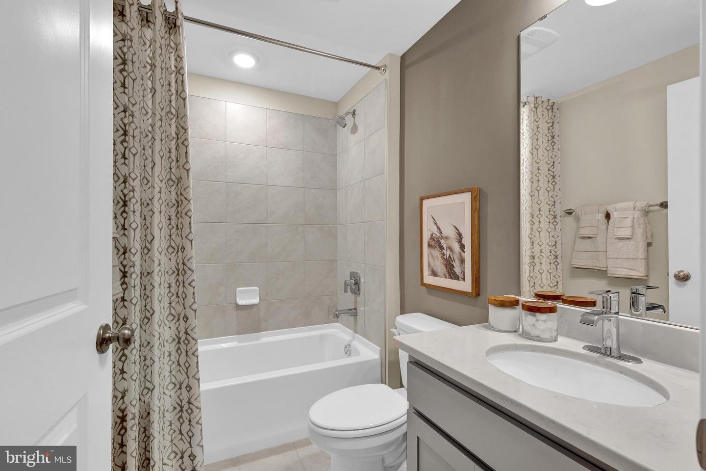 476 Herringbone St Property Photo 25