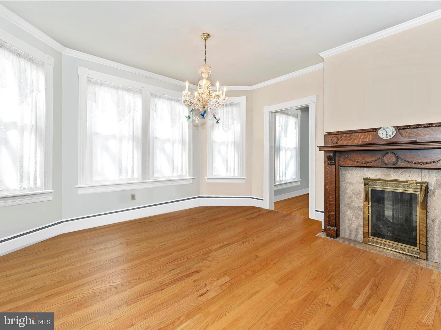 16 Lombard St Property Photo 22