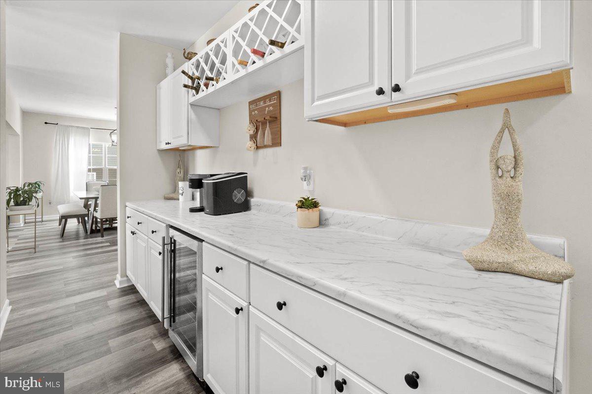 2759 Hillfield Dr Property Photo 18