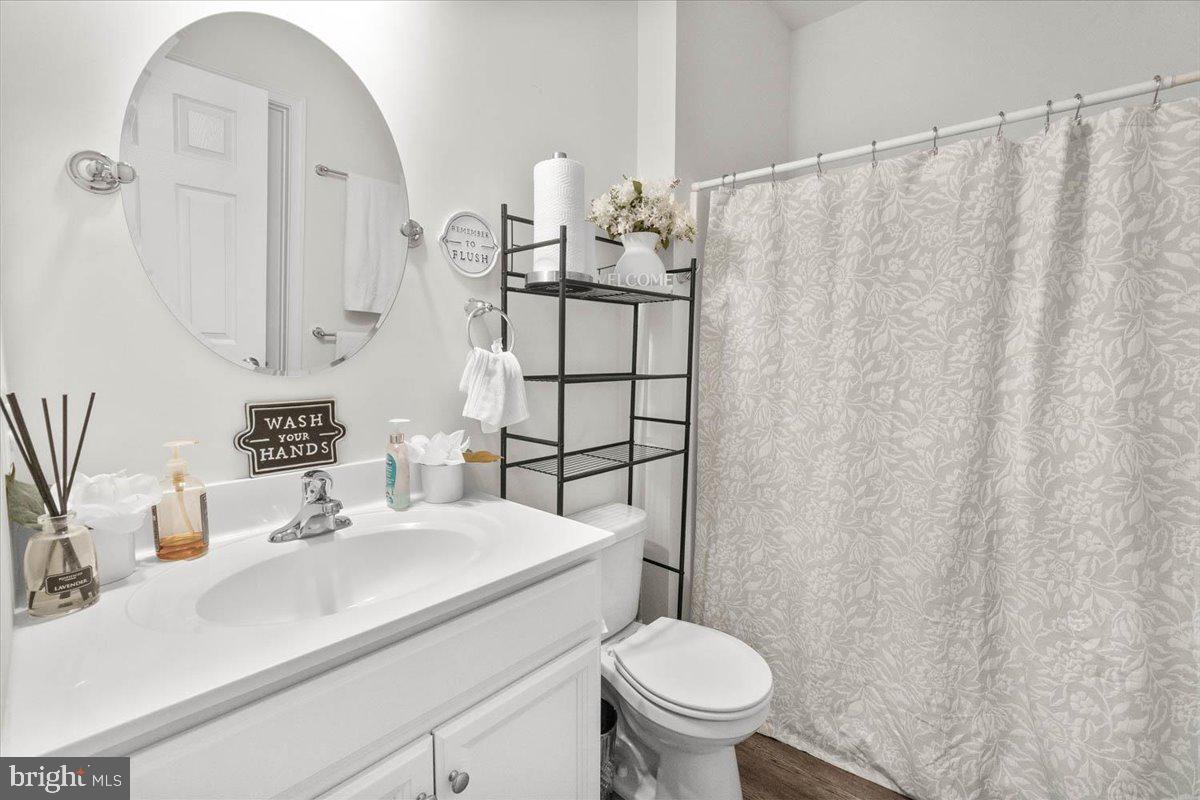 2759 Hillfield Dr Property Photo 30