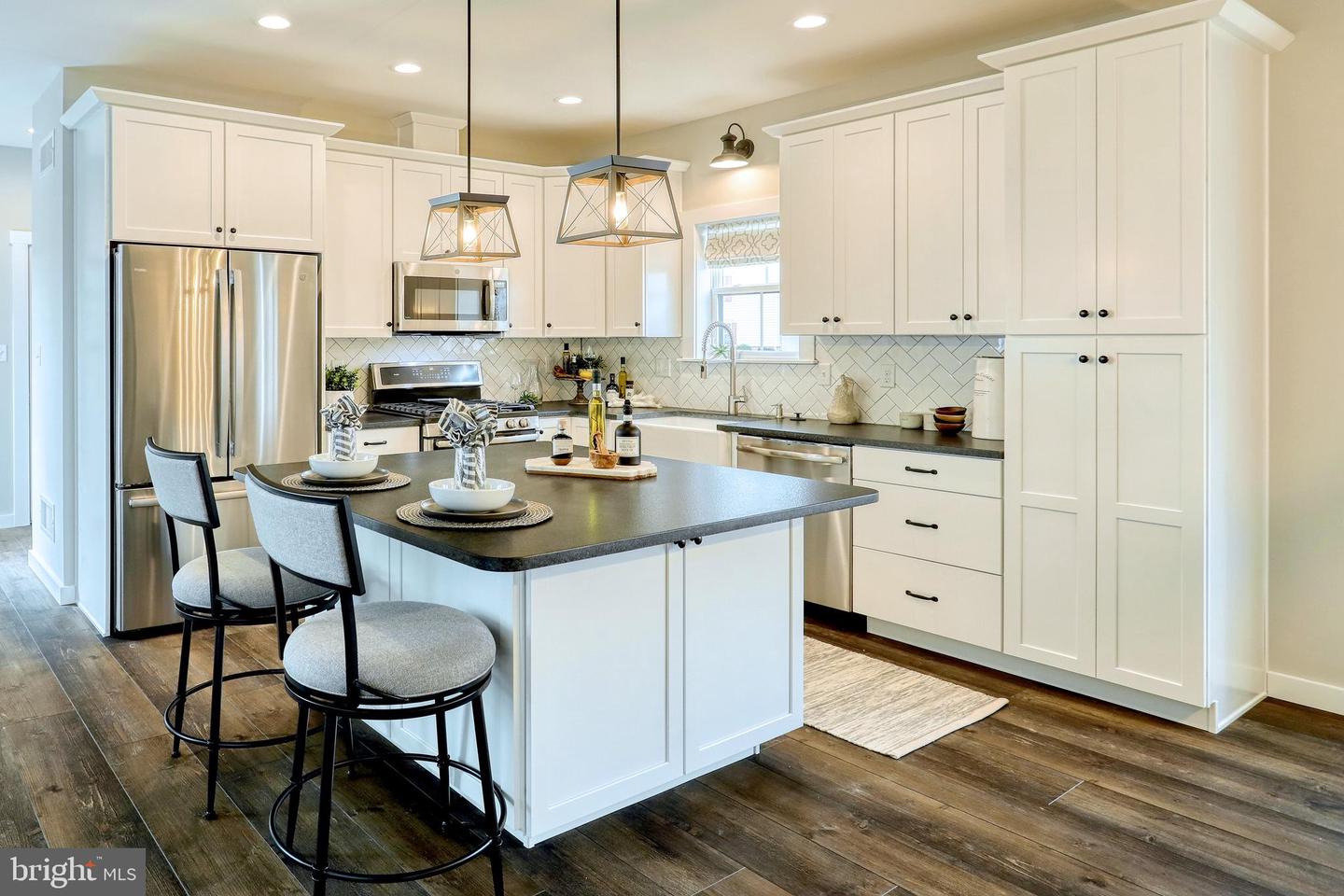 500 Slugger Aly #milton Property Photo 6