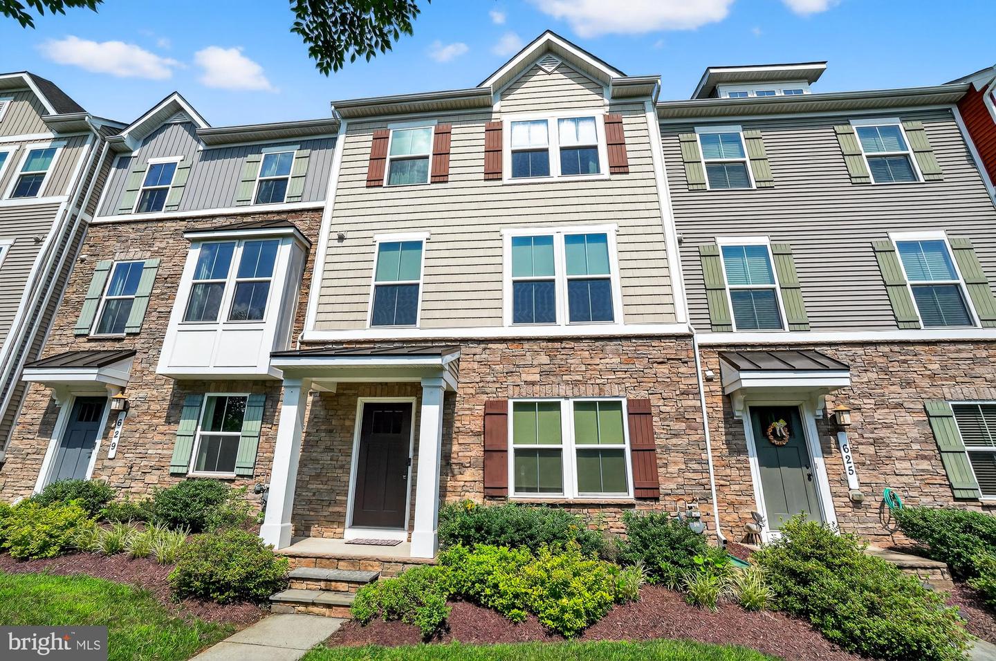 627 Potomac View Pkwy Property Photo 5