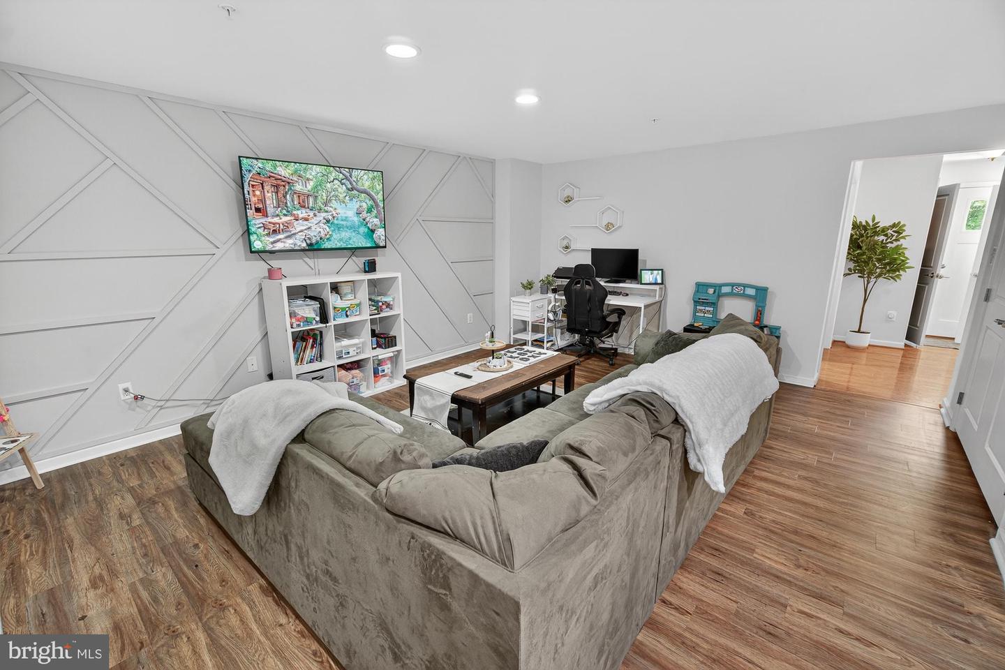 627 Potomac View Pkwy Property Photo 8