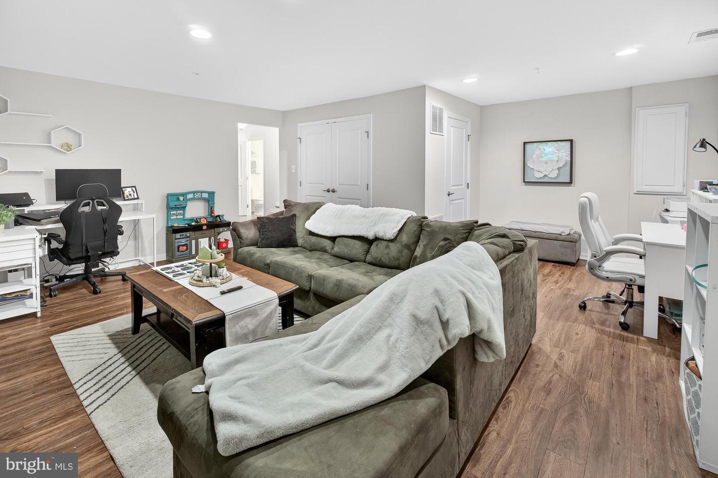 627 Potomac View Pkwy Property Photo 10