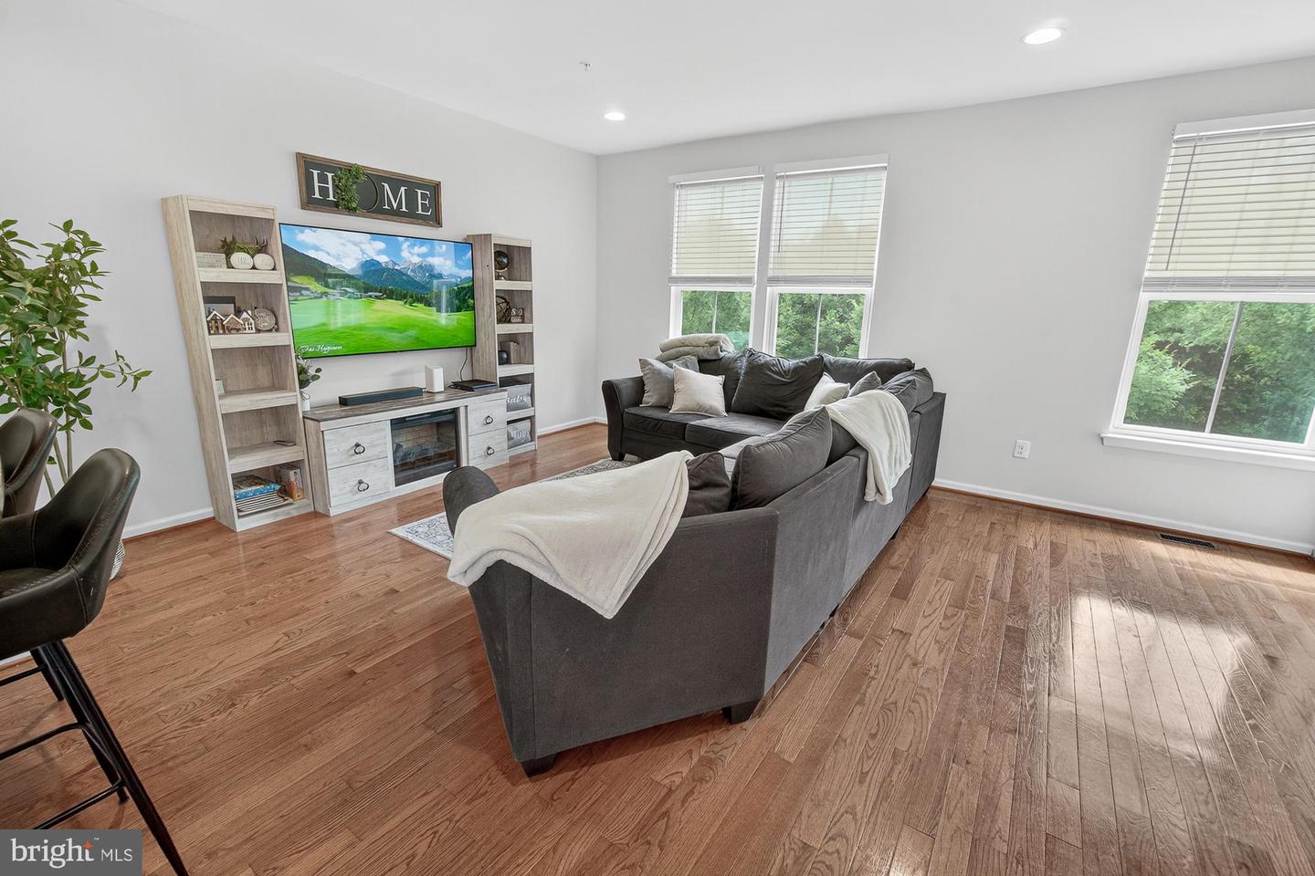 627 Potomac View Pkwy Property Photo 13