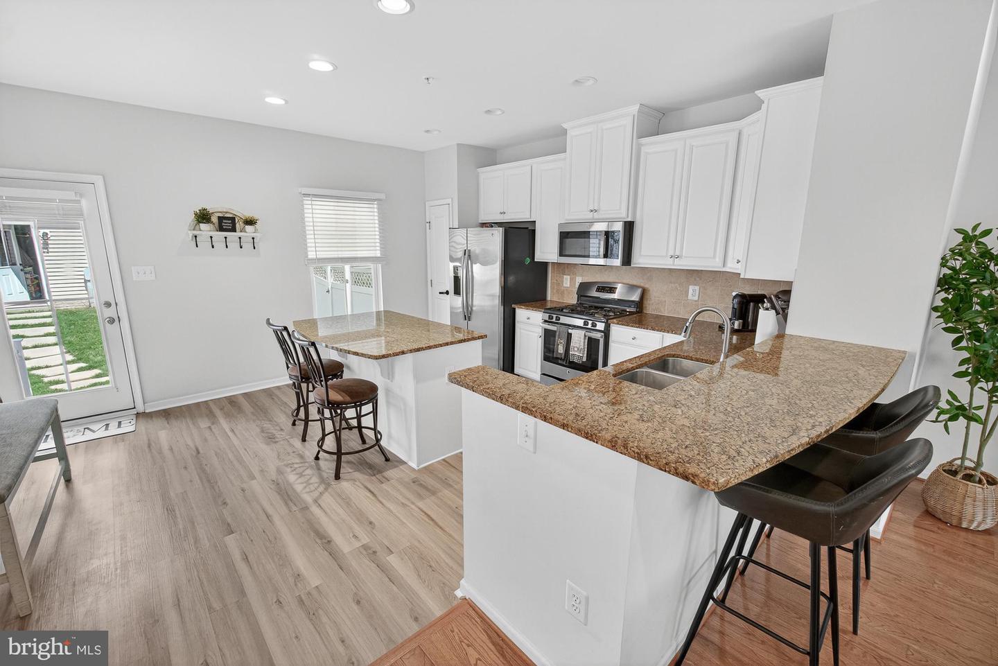 627 Potomac View Pkwy Property Photo 16