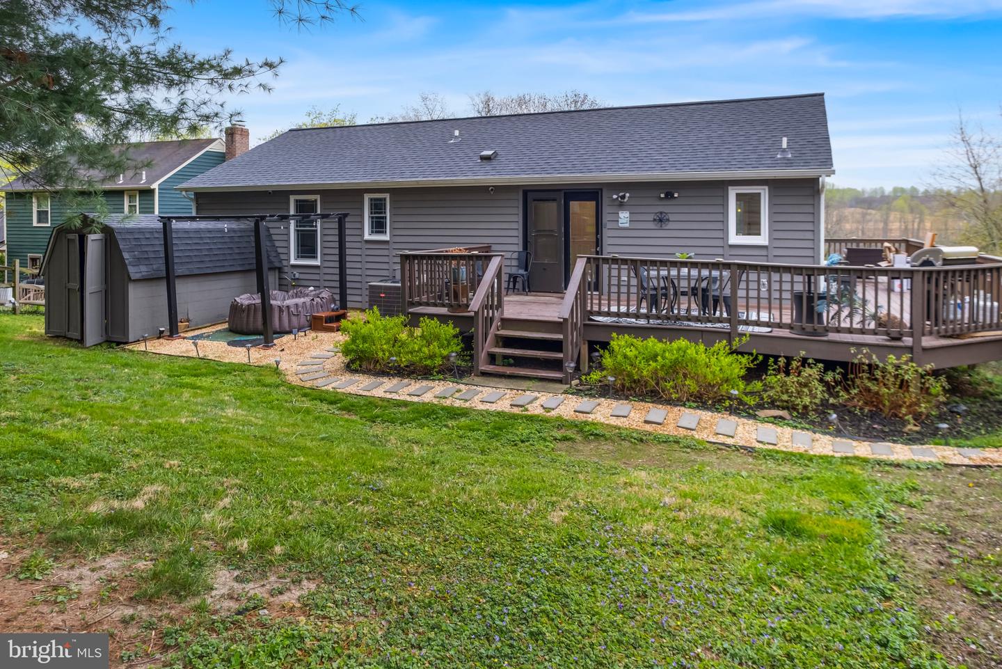 6651 Coldstream Dr Property Photo 24