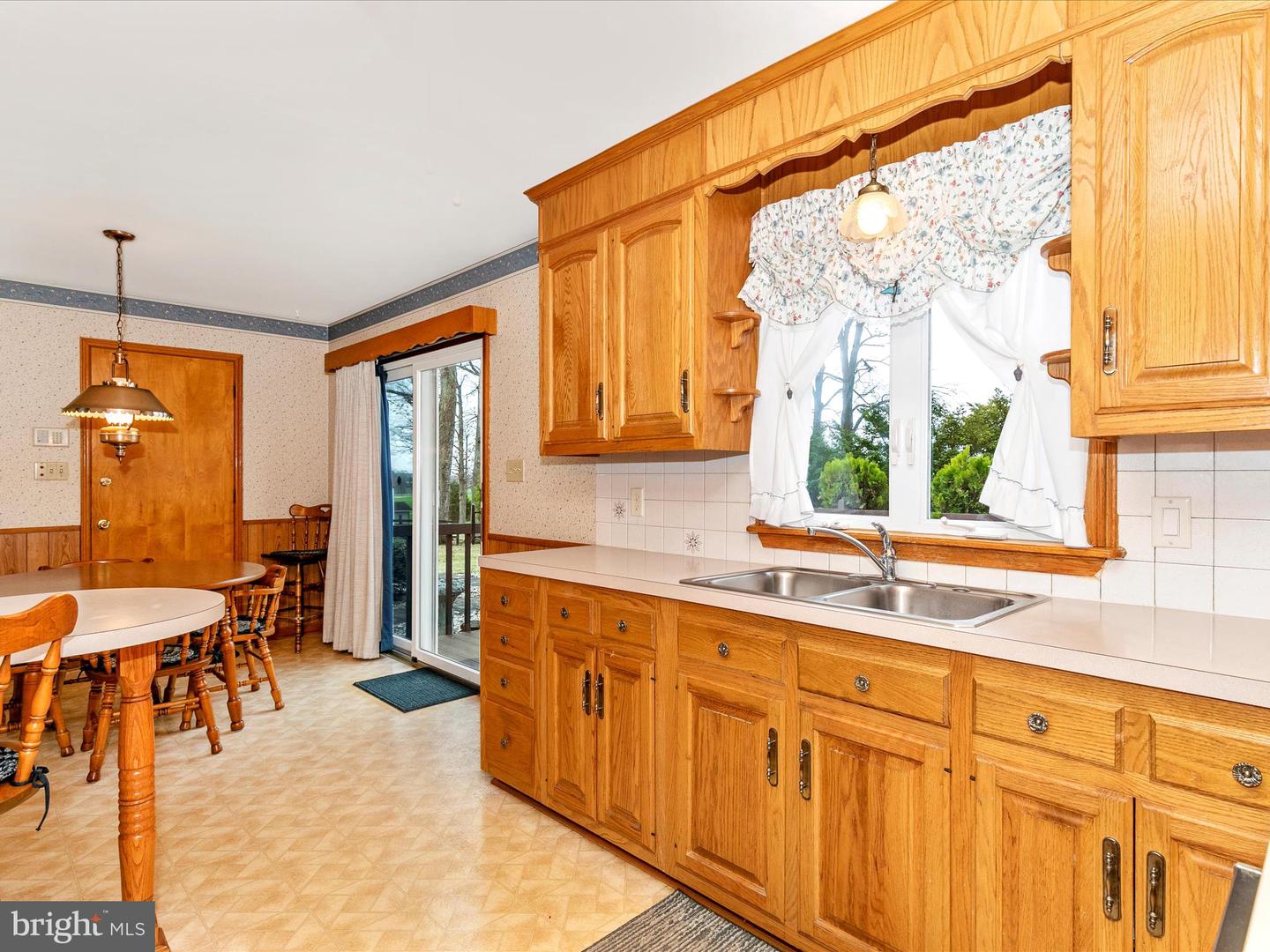 16650 Toms Creek Church Rd Property Photo 19