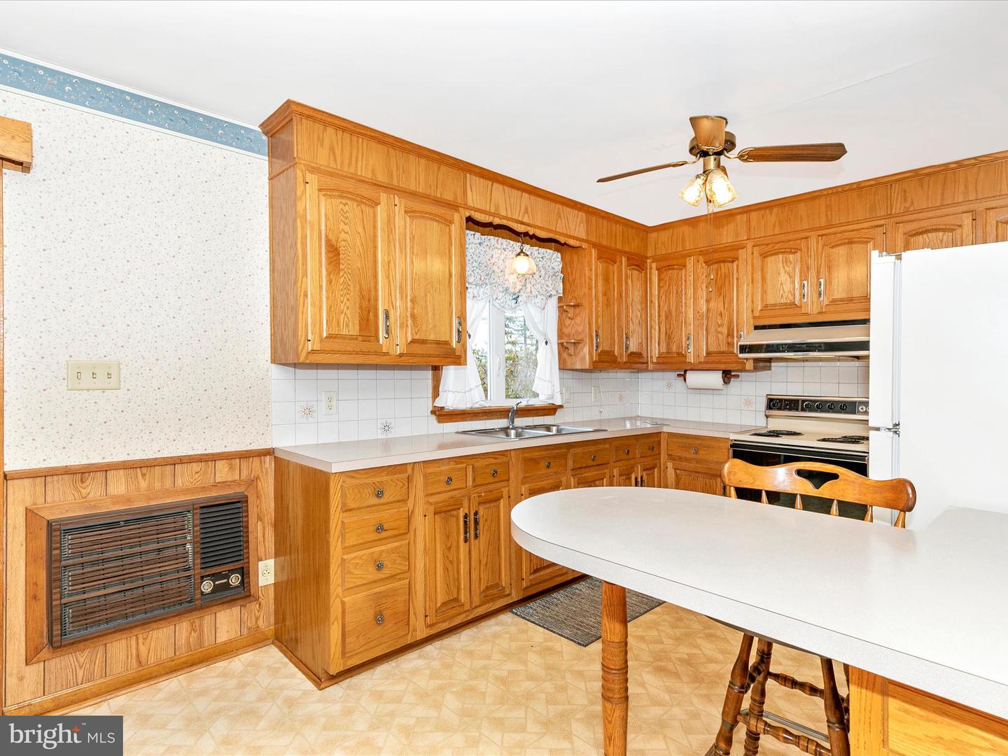 16650 Toms Creek Church Rd Property Photo 21