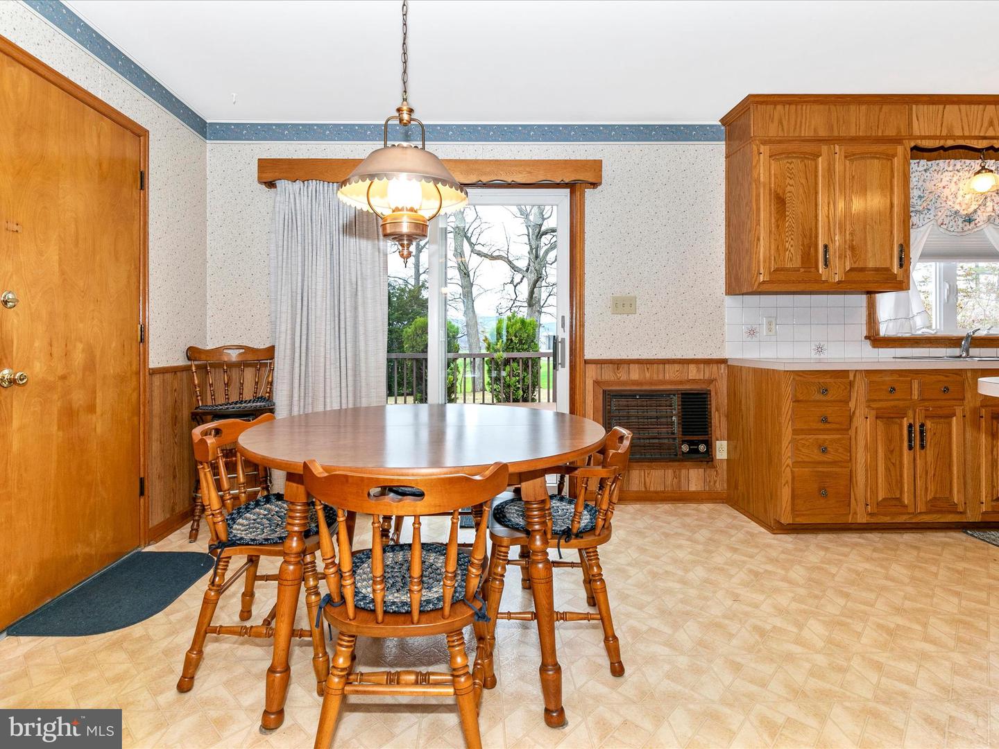 16650 Toms Creek Church Rd Property Photo 23