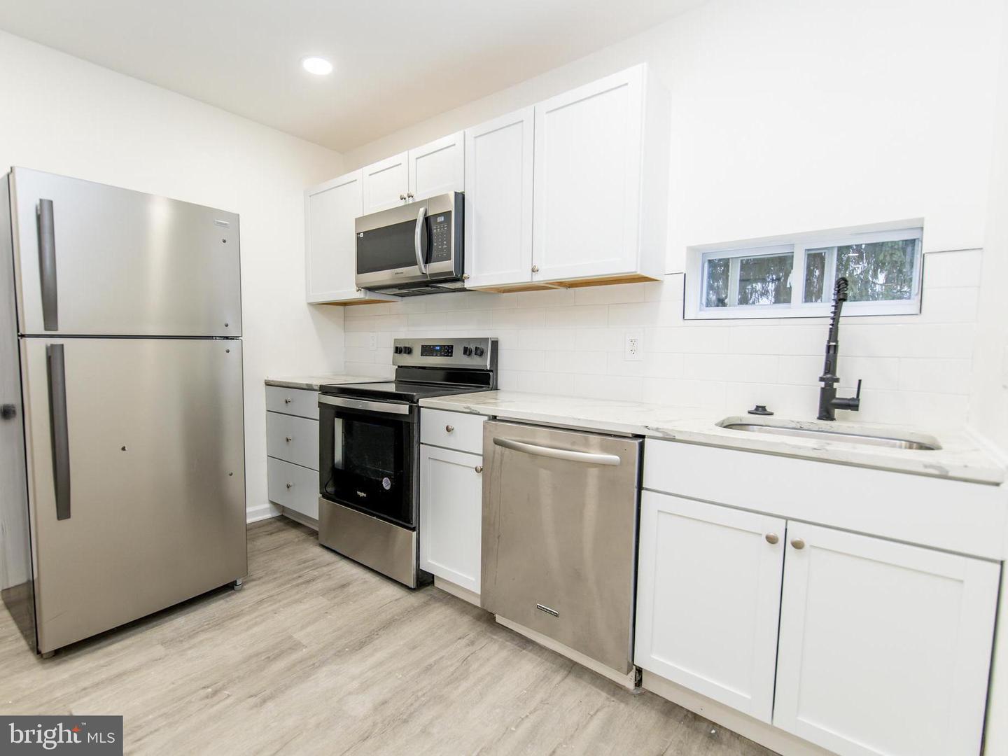 317 Catoctin Ave Property Photo
