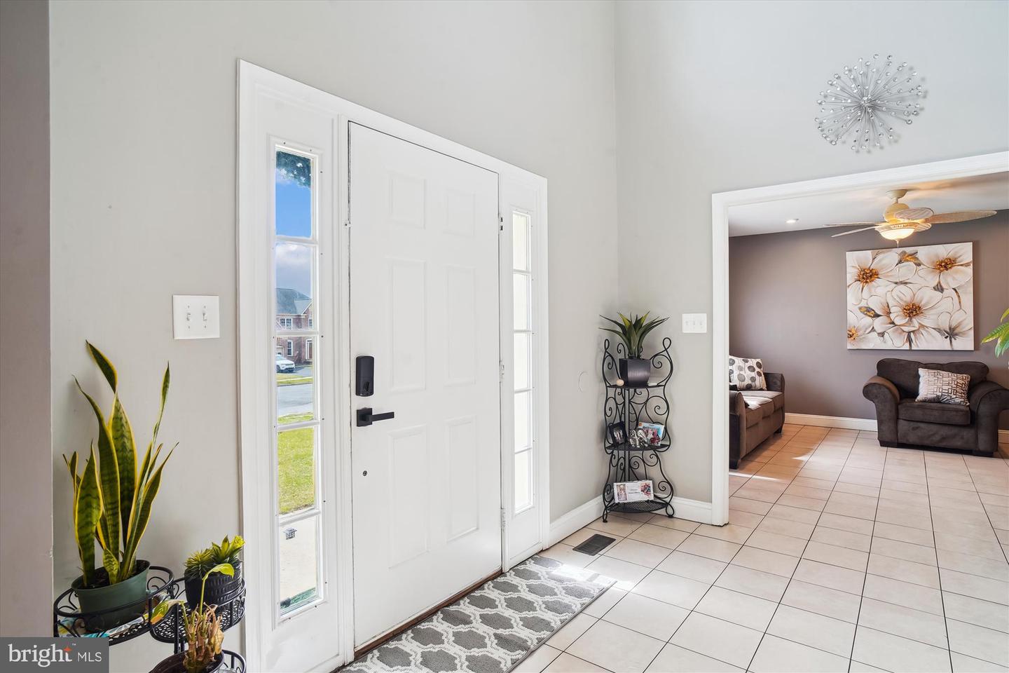 6301 Bradford Ct Property Photo 2