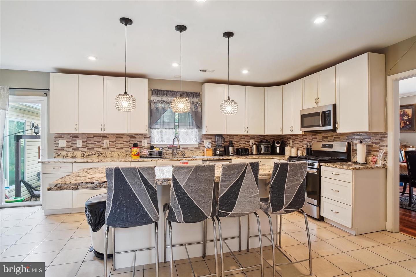 6301 Bradford Ct Property Photo 14