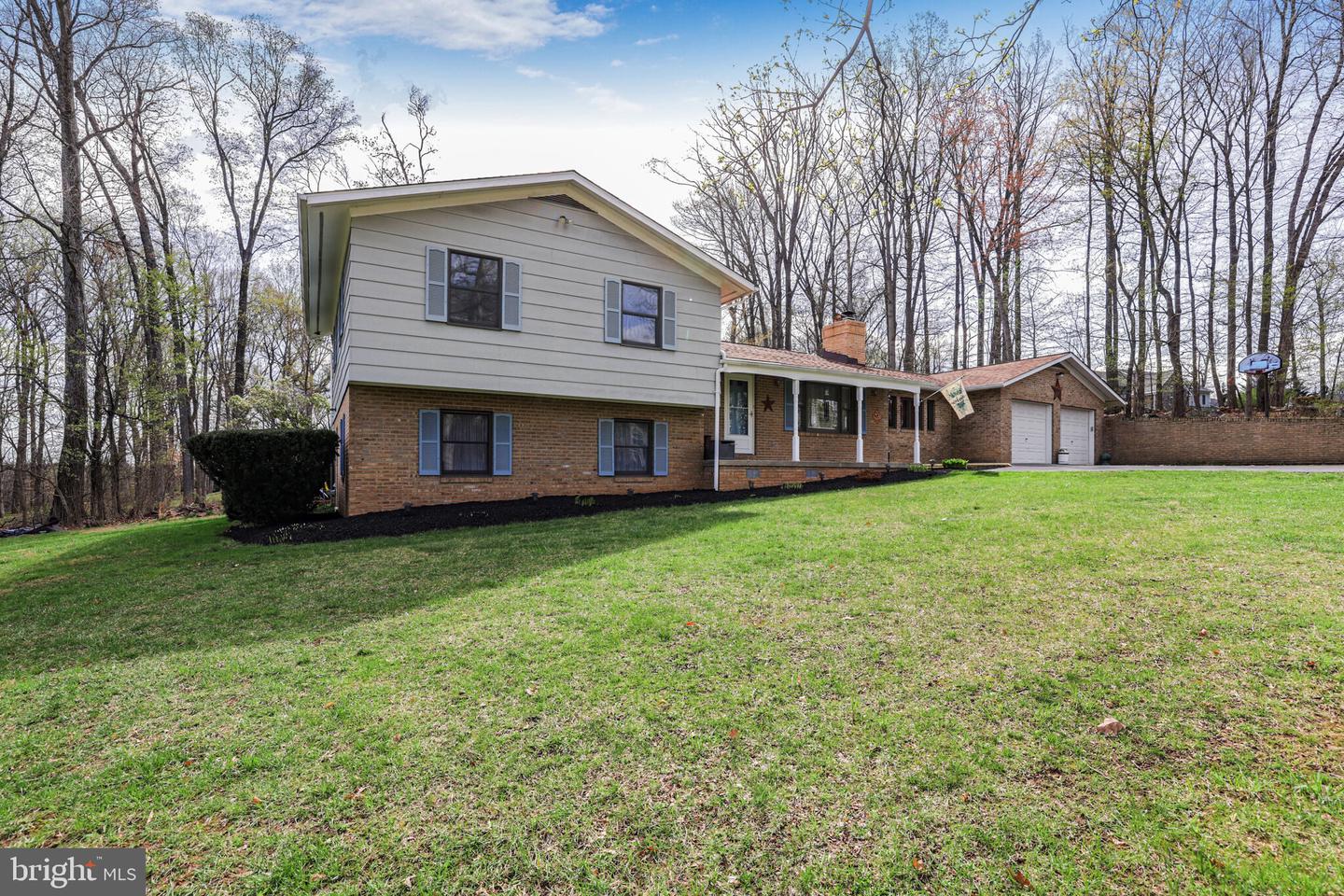 6033 Boyers Mill Rd Property Photo 1