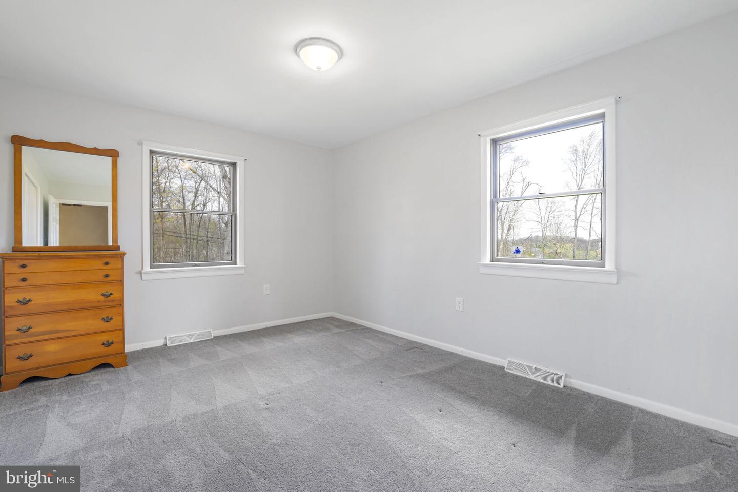 6033 Boyers Mill Rd Property Photo 17