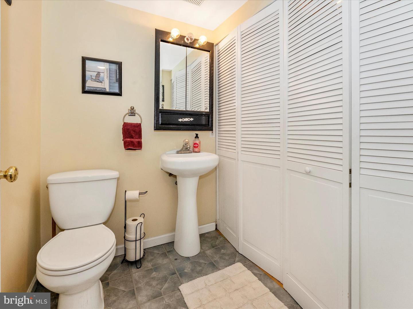 6584 Nyasa Bnd Property Photo 39